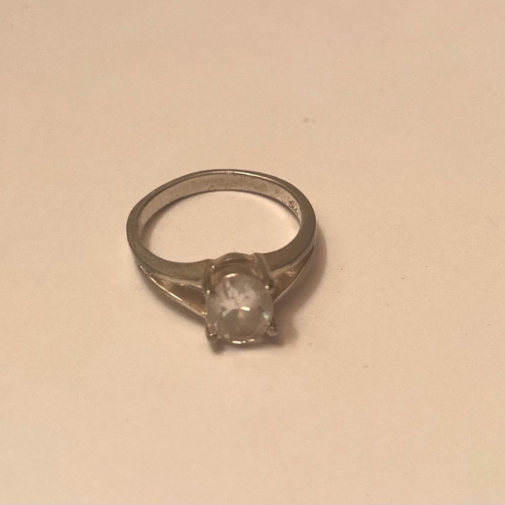 Anillo de plata